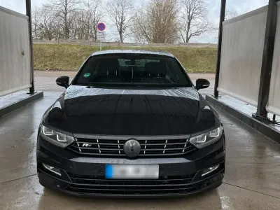 Gebraucht VW Passat R-line 179 PS (131 kW) 2015 Schwarz Limousine