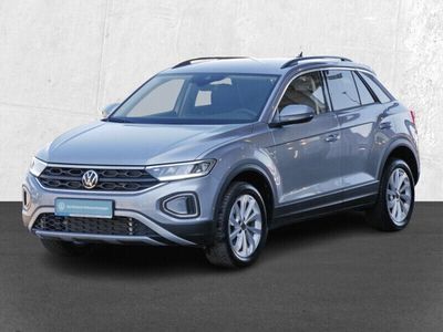 Gebraucht VW T-Roc Life 150 PS (110 kW) 2024 Pyritsilber metallic SUV