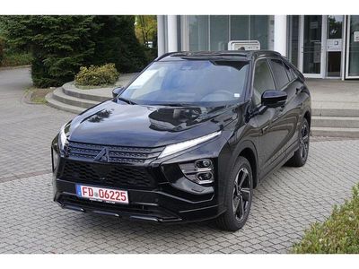 P) (schwarz Gebraucht 2023 Mitsubishi Eclipse Cross Plus SUV | 32.990 € (Teuer)