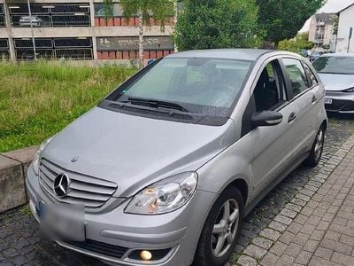 Mercedes B150