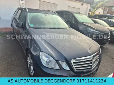 Gebraucht Mercedes E200 Avantgarde 136 PS (100 kW) 2010 Grau Kombi