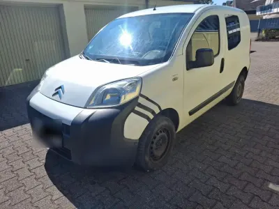 Gebraucht Citroën Nemo 80 PS (58 kW) 2012 Weiß Van / Kleinbus