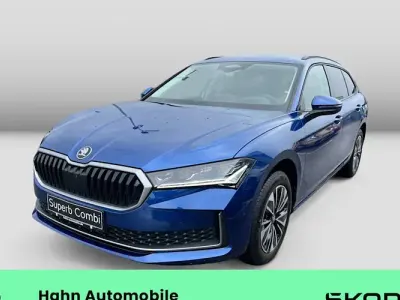 Gebraucht Skoda Superb Selection 193 PS (141 kW) 2026 Kristallweiß uni Kombi