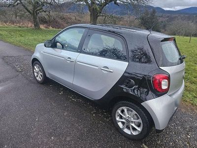 Begagnad Smart ForFour Passion 71 HK (52 kW) 2016 Silver Halvkombi