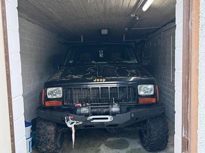 Gebraucht Jeep Cherokee 178 PS (130 kW) 1996 Schwarz SUV