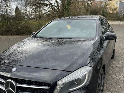 Gebraucht Mercedes A220 170 PS (125 kW) 2012 Schwarz Limousine