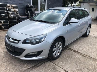 Usata Opel Astra Style 110 CV (80 kW) 2016 Argento Station wagon