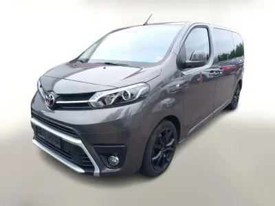 Gebraucht Toyota Proace Verso Executive 177 PS (130 kW) 2024 Grau metallic Kombi