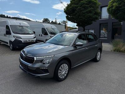 Grau Neu 2025 Skoda Kamiq Essence SUV | 25.990 € (Fairer Preis)