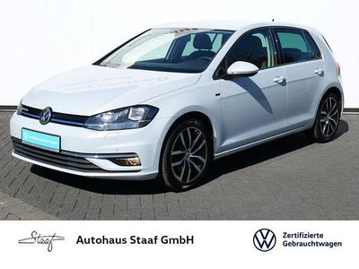 Gebraucht VW Golf VII Join 131 PS (96 kW) 2018 White silver metallic Limousine