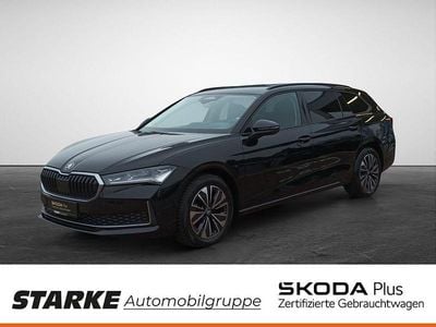 Gebraucht Skoda Superb Selection 150 PS (110 kW) 2025 Schwarz (ebony schwarz metallic) Kombi