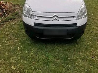 Gebraucht Citroën Berlingo 75 PS (55 kW) 2010 Weiß Van / Kleinbus