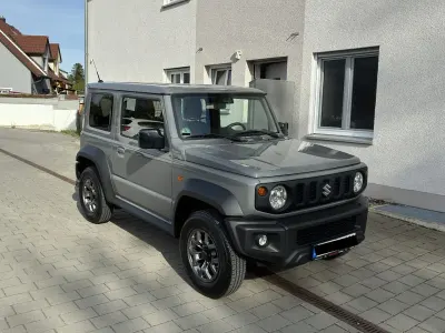 Gebraucht Suzuki Jimny Comfort+ 102 PS (75 kW) 2019 Grau SUV