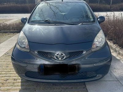 Gebraucht Toyota Aygo Team 68 PS (50 kW) 2008 Schwarz Kleinwagen