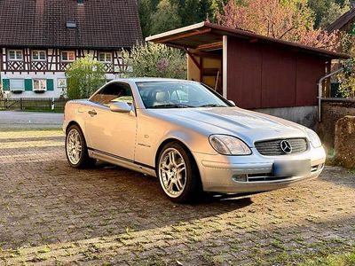 Usata Mercedes SLK230 197 CV (144 kW) 1997 Argento Cabrio
