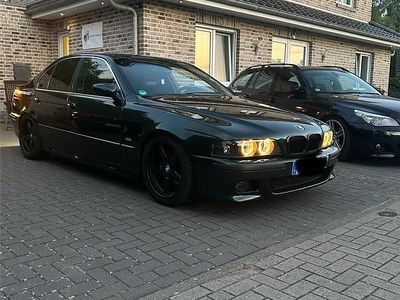BMW 523