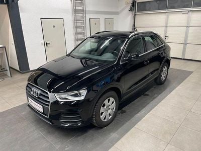 Brillantschwarz (metallic) Gebraucht 2015 Audi Q3 Sport SUV | 15.900 € (Fairer Preis)