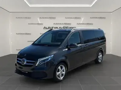 Gebraucht Mercedes V220 Sport 163 PS (119 kW) 2019 Lackfarbe graphitgrau meta Van / Kleinbus
