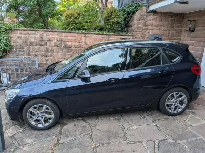 Gebraucht BMW 218 Active Tourer Advantage 150 PS (110 kW) 2015 Blau Van / Kleinbus