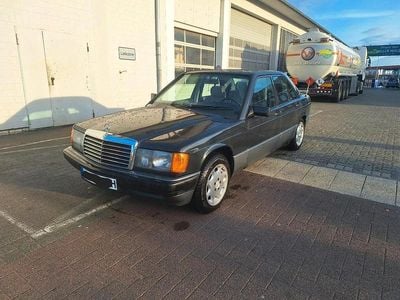 Usata Mercedes 190 110 CV (80 kW) 1989 Berlina