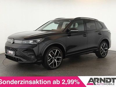 Deep black perleffekt Gebraucht 2025 VW Tiguan R-line SUV | 47.384 € (Fairer Preis)