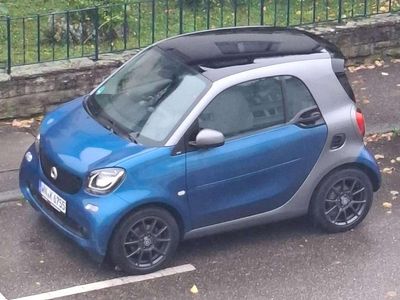 Blau Gebraucht 2019 Smart ForTwo Coupé Coupé | 18.799 € (Teuer)