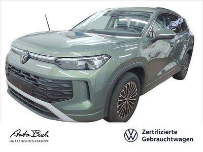 Gebraucht VW Tayron Life 150 PS (110 kW) 2025 Cipressinogrün metallic SUV