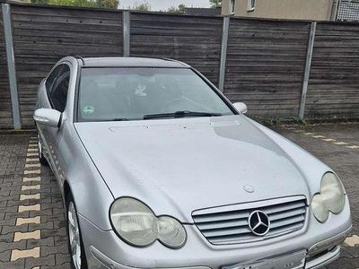 Mercedes C180