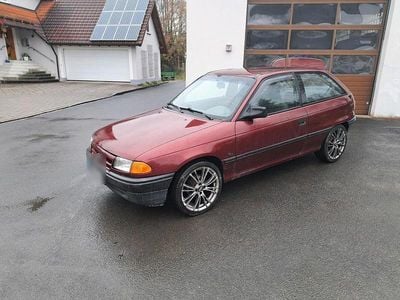 Usata Opel Astra 60 CV (44 kW) 1991 Rosso Coupé