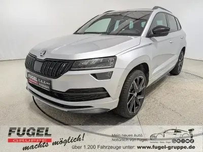 Gebraucht Skoda Karoq SportLine 150 PS (110 kW) 2021 Brilliantsilber metallic SUV