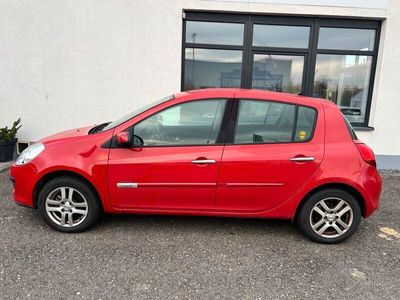 gebraucht Renault Clio III +Klima +AHK+TÜV Neu+wenig Kilometer