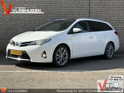 Gebraucht Toyota Auris Touring Sports 136 PS (100 kW) 2013 Weiß Kombi