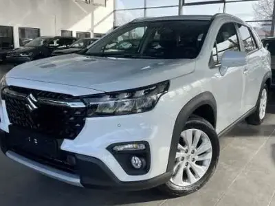 Gebraucht Suzuki SX4 S-Cross Comfort 110 PS (80 kW) 2025 Weiß metallic SUV