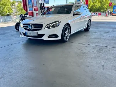 Usata Mercedes E350 258 CV (189 kW) 2014 Bianco Station wagon