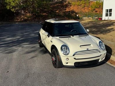 Gebraucht Mini John Cooper Works 209 PS (153 kW) 2006 Weiß Kleinwagen