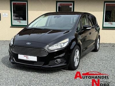 Usata Ford S-MAX Titanium 239 CV (175 kW) 2016 Nero Monovolume