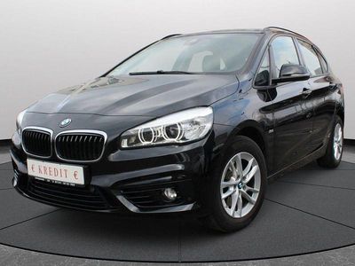 Schwarz Gebraucht 2017 BMW 220 Active Tourer Sport Line Van / Kleinbus | 12.300 € (Guter Preis)