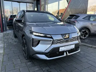Neu Mitsubishi Eclipse Diamant Edition 160 kW (218 PS) 2026 Schwarz SUV