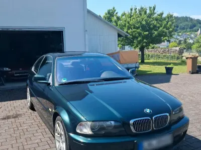 Gebraucht BMW 320 170 PS (125 kW) 2001 Grün Coupé