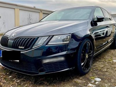 Schwarz Gebraucht 2017 Skoda Octavia RS Limousine | 21.999 € (Teuer)