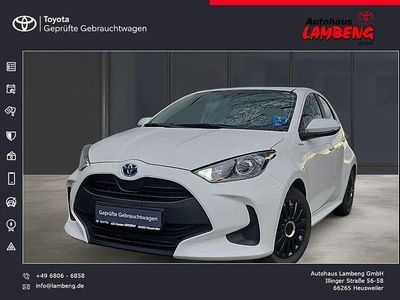 Gebraucht Toyota Yaris Hybrid Business Edition 116 PS (85 kW) 2022 Schneeweiß Kleinwagen