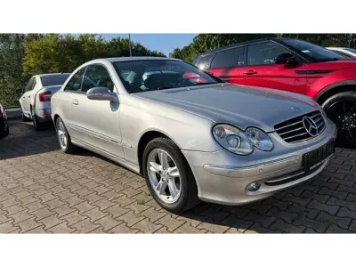 Gebraucht Mercedes CLK240 Avantgarde 170 PS (125 kW) 2002 Silber Coupé