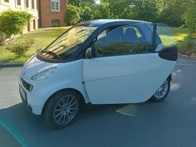 Gebraucht Smart ForTwo Coupé 75 PS (55 kW) 2009 Weiß Coupé