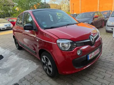 Usata Renault Twingo LIMITED 69 CV (50 kW) 2018 Viola Utilitaria