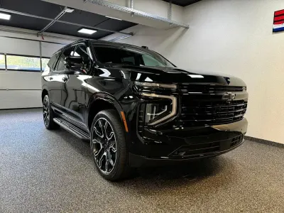 Neu Chevrolet Tahoe 426 PS (313 kW) 2026 Schwarz SUV