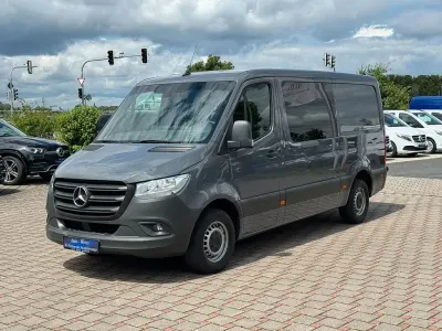 Gebraucht Mercedes Sprinter 170 PS (125 kW) 2022 Grau Van