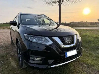 Second-hand Nissan X-Trail Tekna 163 CP (119 kW) 2018 Negru SUV