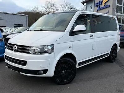 Käytetty VW Multivan Edition 102 HP (75 kW) 2012 Valkoinen Tila-auto