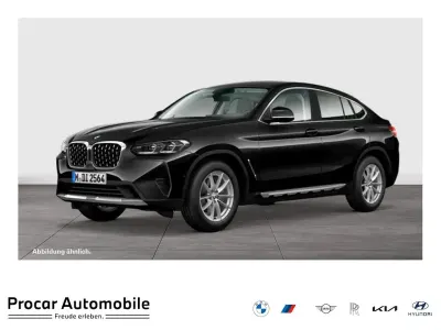 Gebraucht BMW X4 Performance 190 PS (139 kW) 2023 Black sapphire SUV