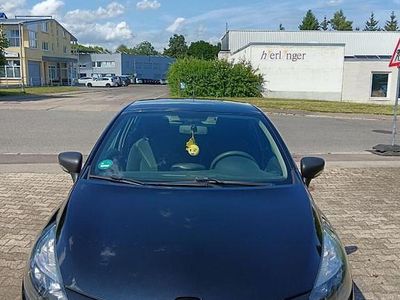 Schwarz Gebraucht 2018 Ford Fiesta Trend Limousine | 7.499 € (Fairer Preis)